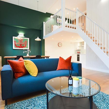 Spacious West Hampstead Apartment With Mezzanine Bedroom By Concept Apartments London Exteriör bild
