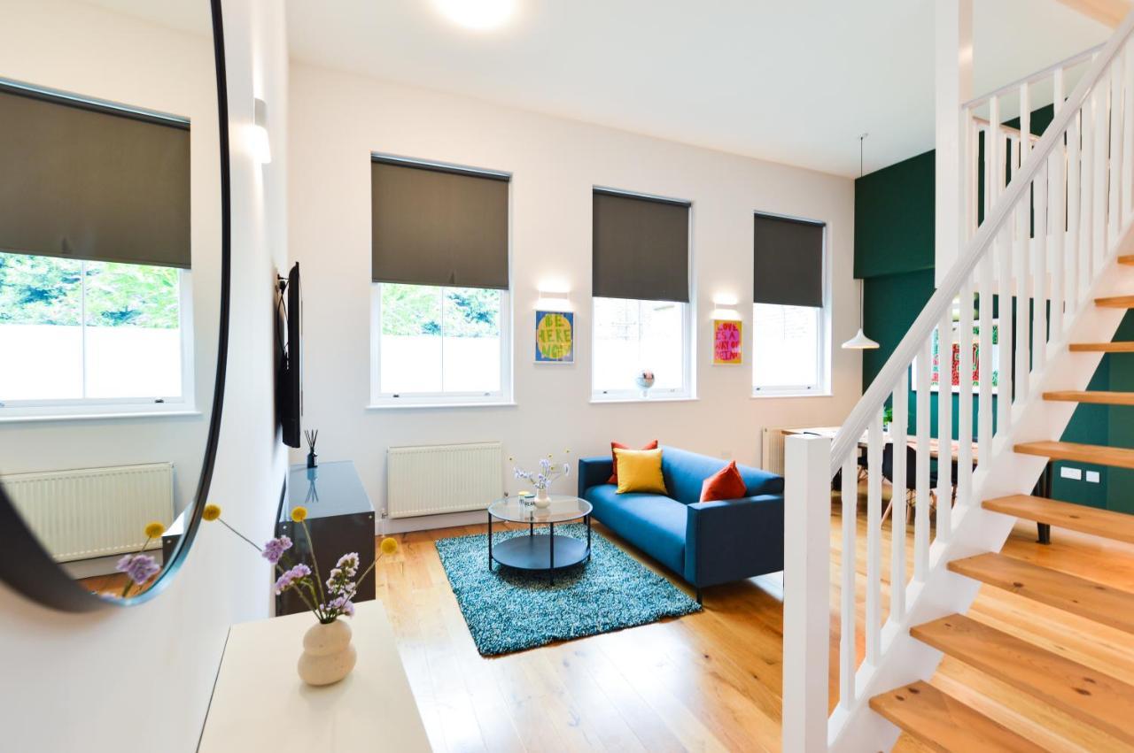 Spacious West Hampstead Apartment With Mezzanine Bedroom By Concept Apartments London Exteriör bild