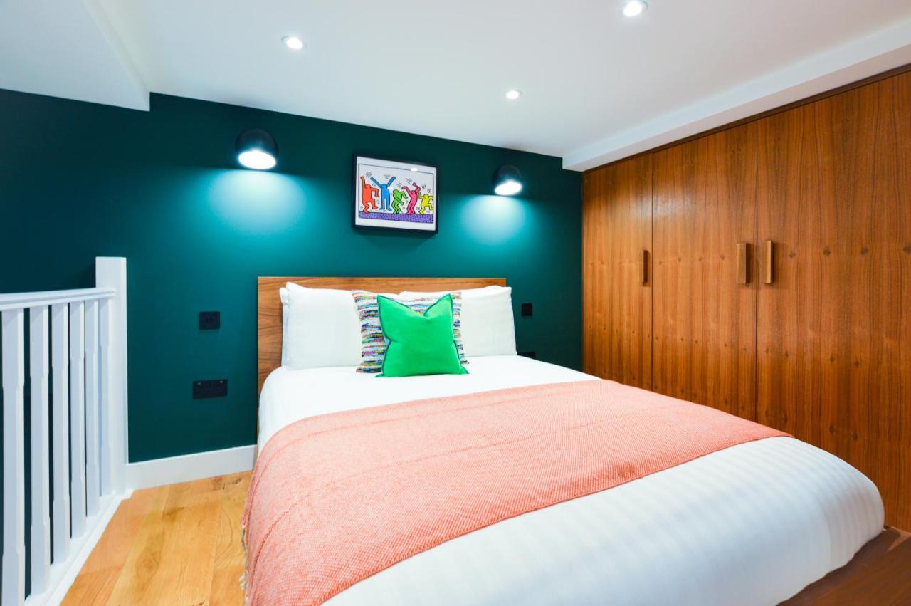 Spacious West Hampstead Apartment With Mezzanine Bedroom By Concept Apartments London Exteriör bild